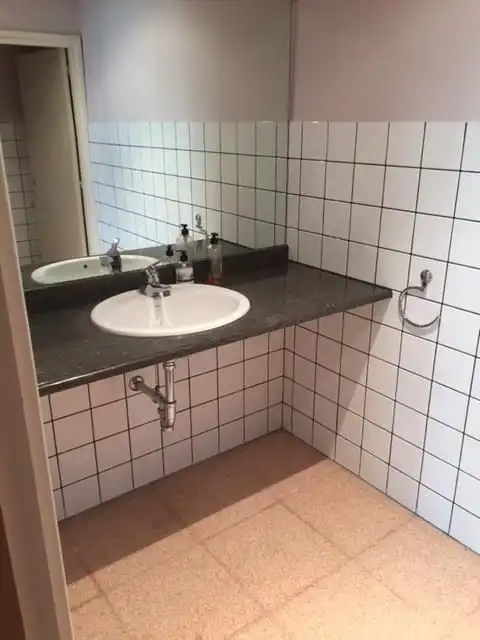Bathroom of Office for rent in Manlleu  with Air Conditioner, Storage room and Furnished