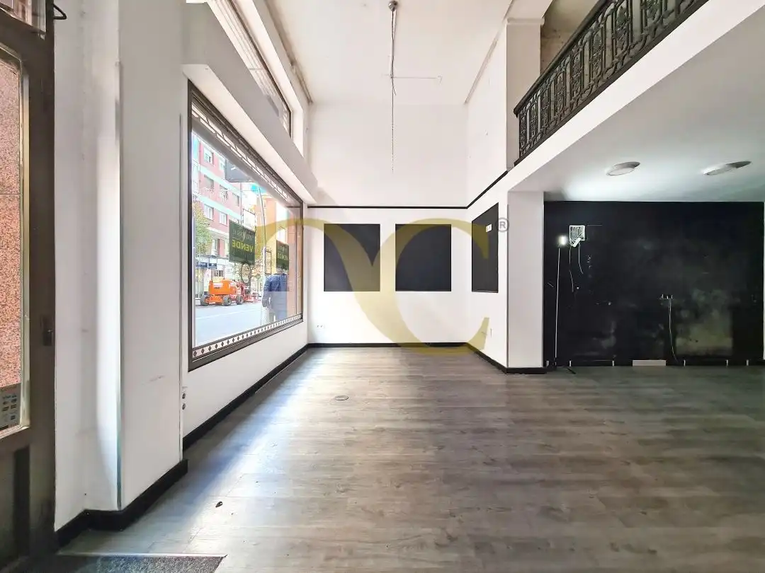 Local en venta en Gijón 