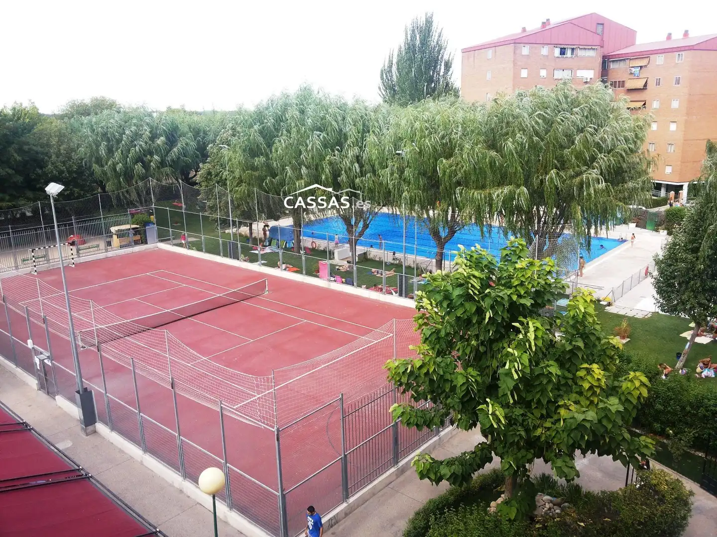 Swimming pool of Flat for sale in Torrejón de Ardoz  with Parquet flooring, Terrace and Community pool