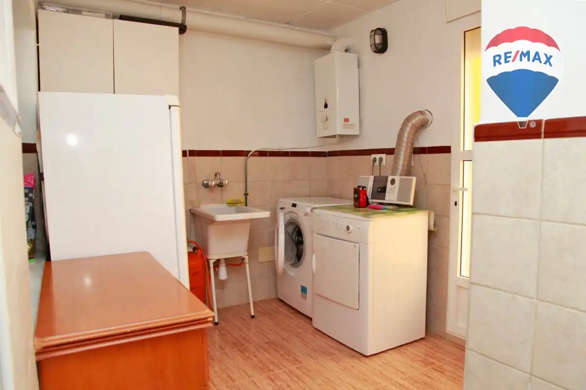 Cuina de Casa adosada en venda en Cartagena amb Calefacció, Terrassa i Balcó