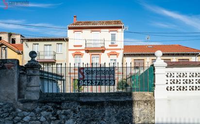 Vista exterior de Pis en venda en Santander amb Jardí privat i Traster