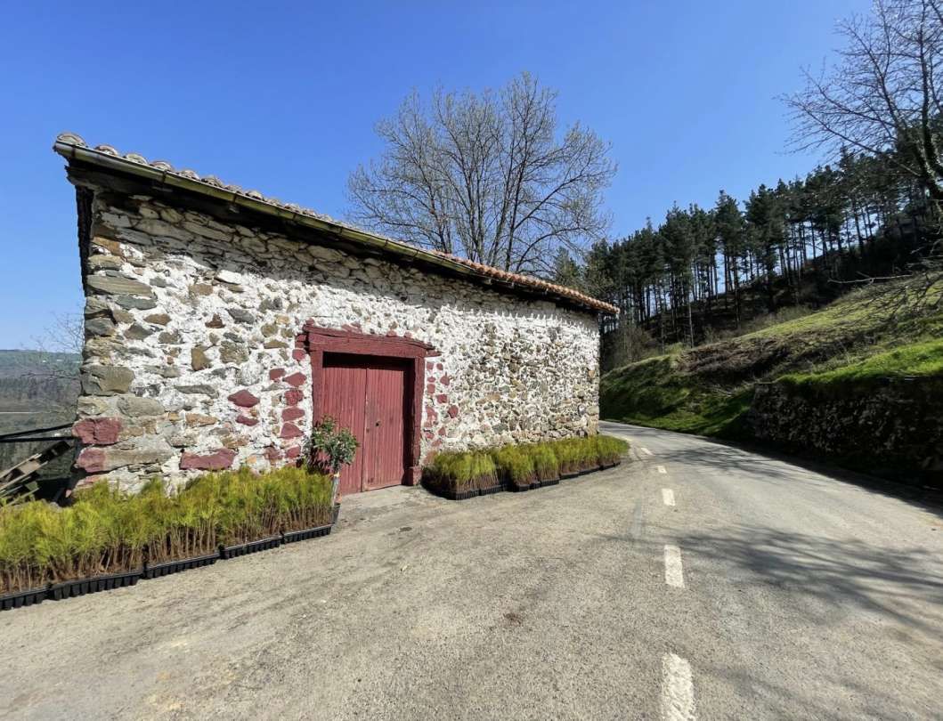 Außenansicht von Country house zum verkauf in Elgoibar mit Heizung und Balkon