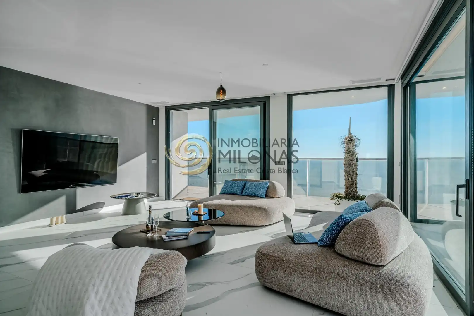 Sala d'estar de Apartament en venda en Benidorm amb Aire condicionat, Terrassa i Traster