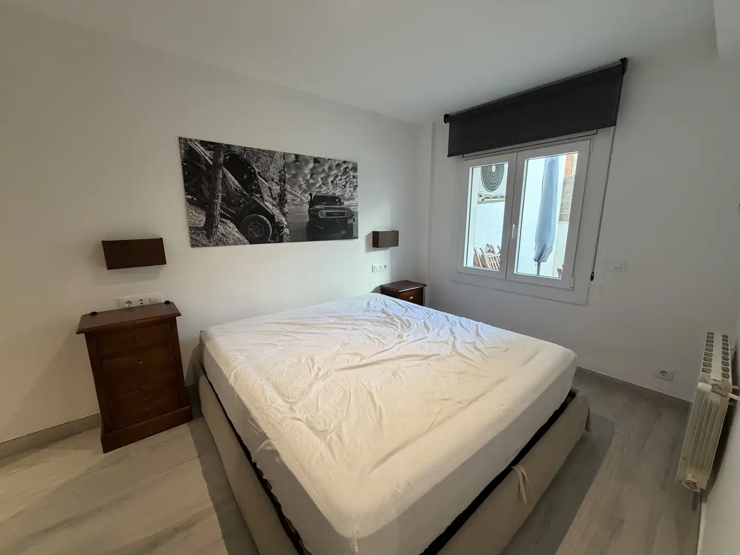 Habitación de Apartamento de alquiler en Palamós con Calefacción, TV y Alarma