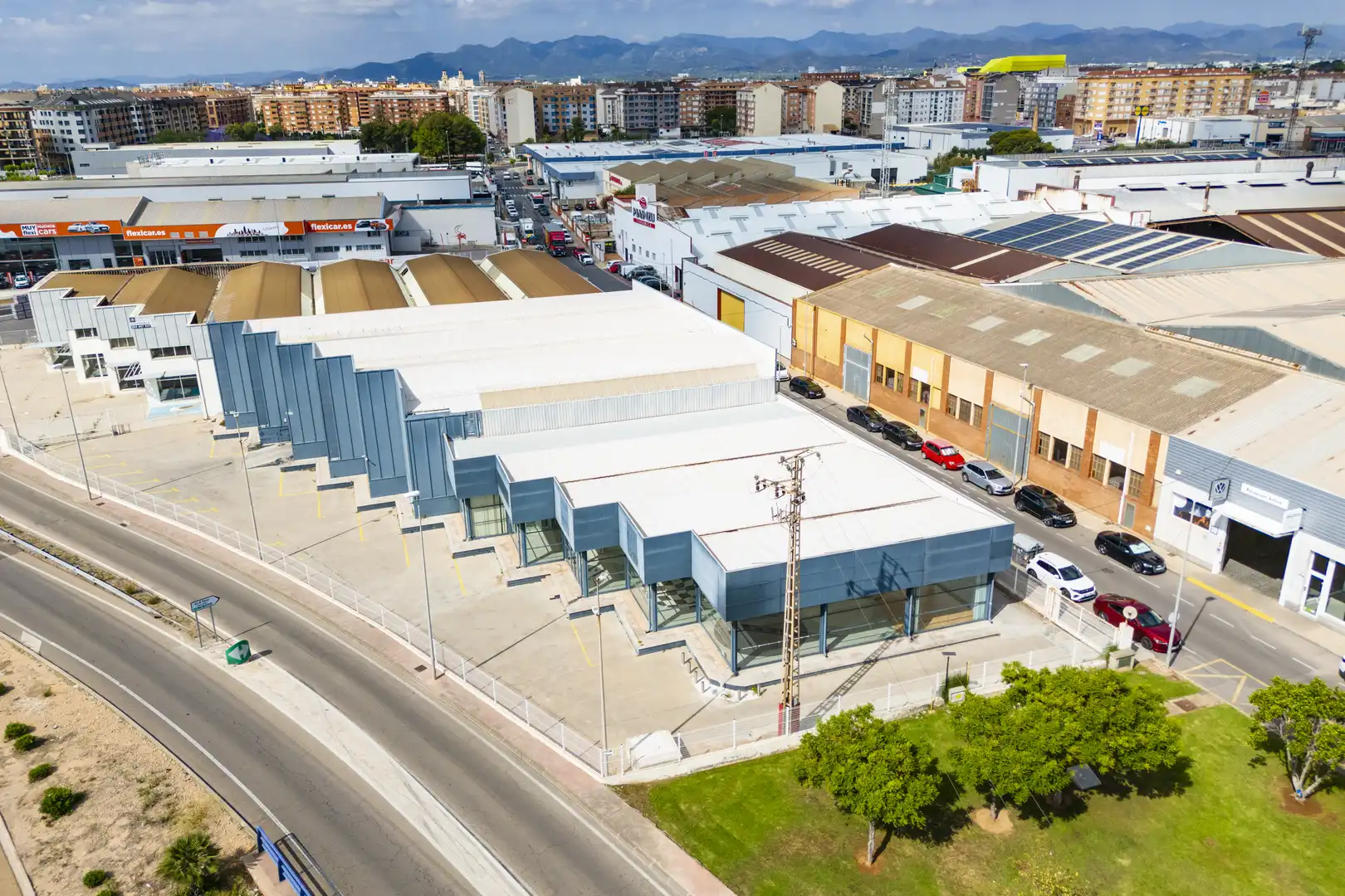 Nau industrial de lloguer a Piscinas, imagen 2