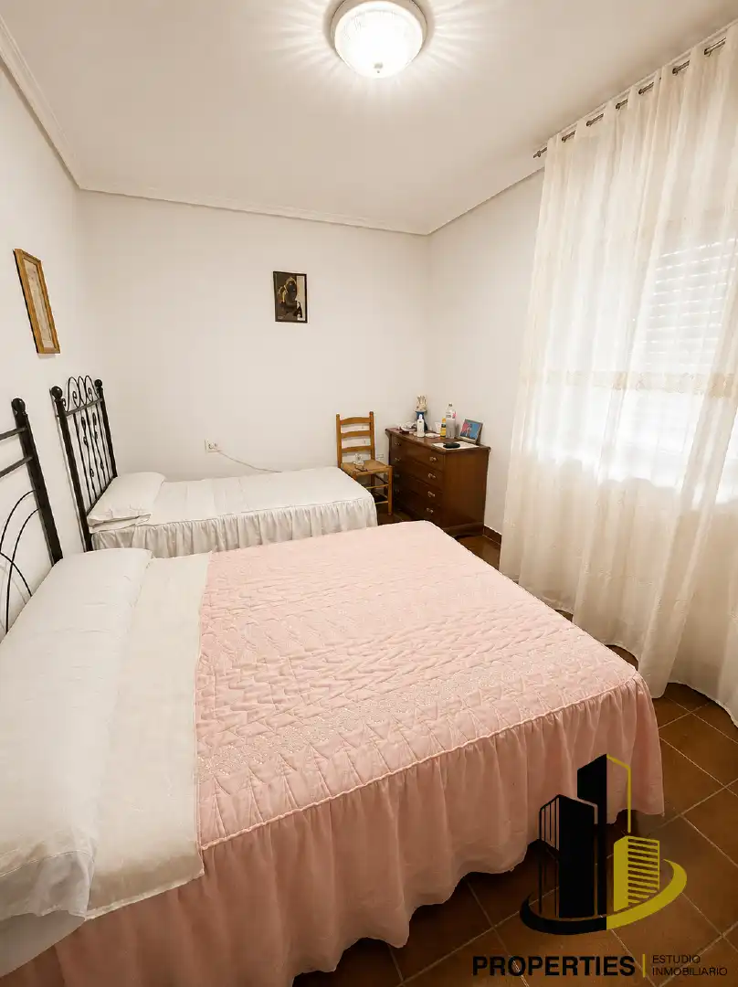 Dormitori de Casa o xalet en venda en Cristóbal