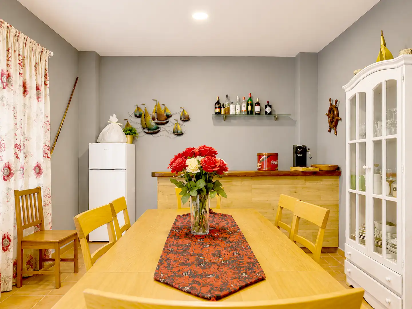 Dining room of Houses for sale in Estepona  with Air Conditioner, Private garden and Terrace