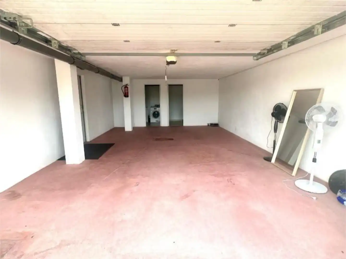 Wohnung zur Miete in Vilagarcía de Arousa mit Klimaanlage, Schwimmbad und Balkon