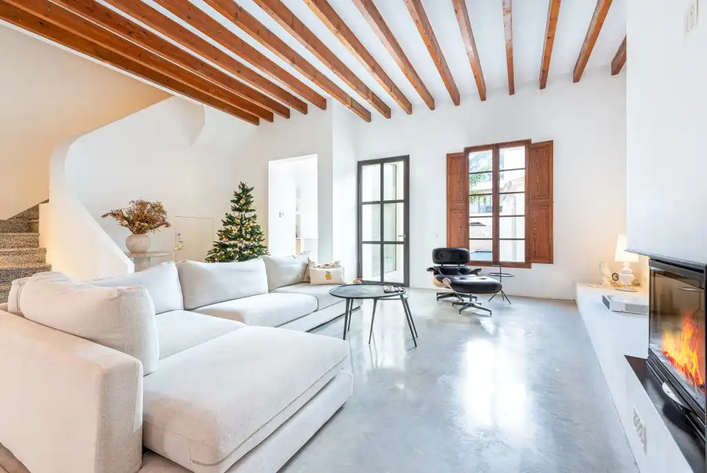 Wohnzimmer von Country house zur Miete in Pollença mit Klimaanlage, Heizung und Privatgarten