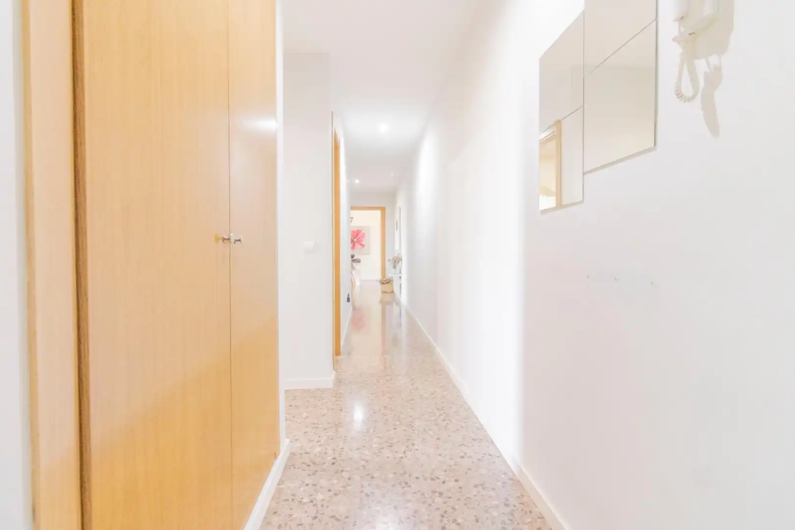Flat for sale in Faura  with Air Conditioner and Heating