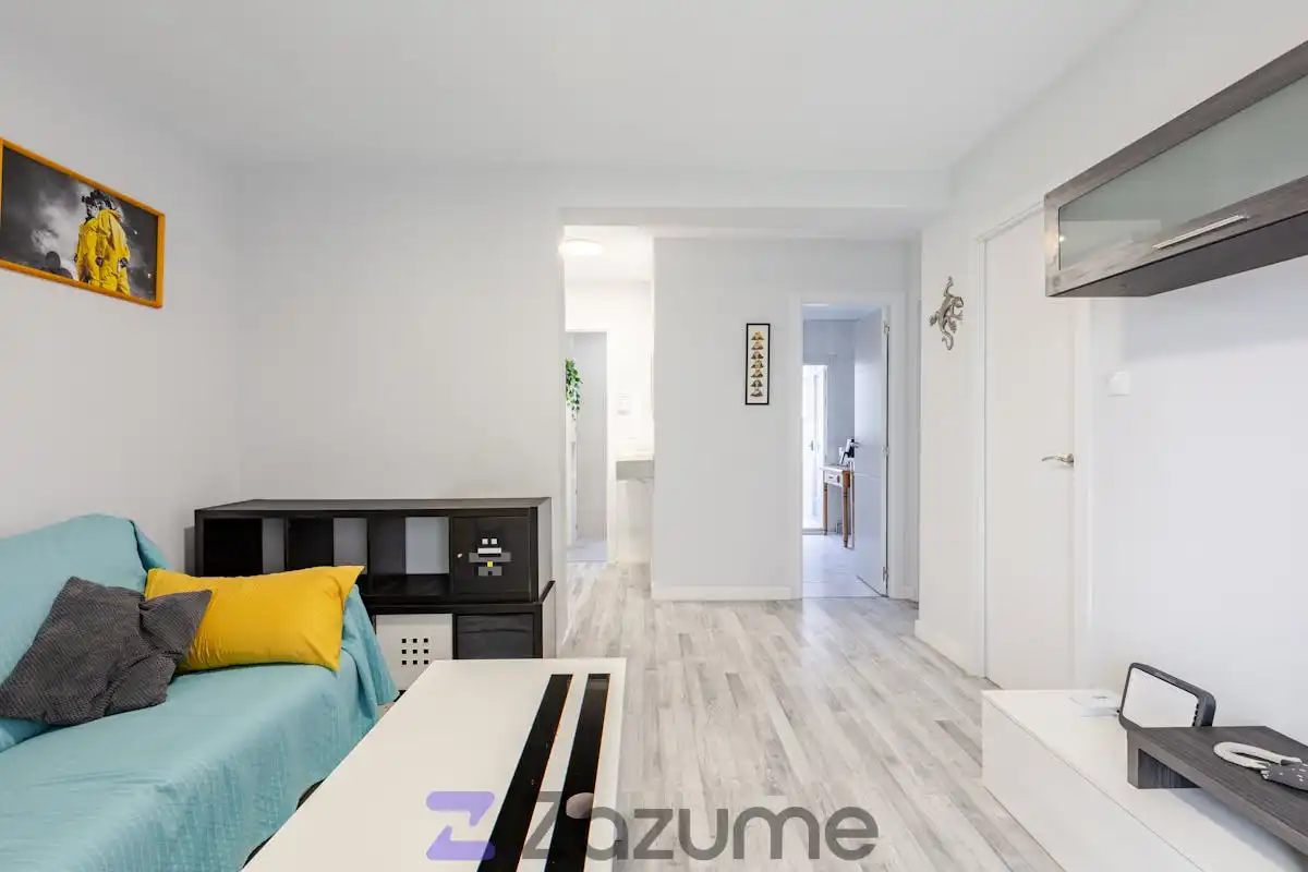Bedroom of Flat for rent in Madrid  with Air Conditioner, Heating and Terrace