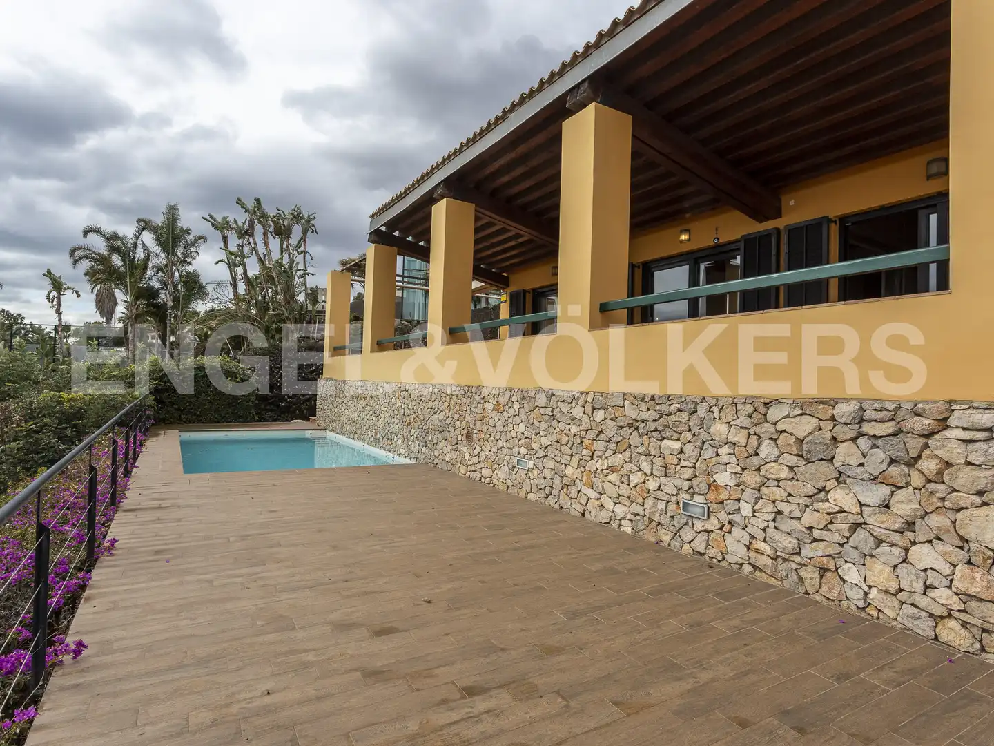 Terraza de Casa o chalet de alquiler en Sitges con Calefacción, Jardín privado y Terraza