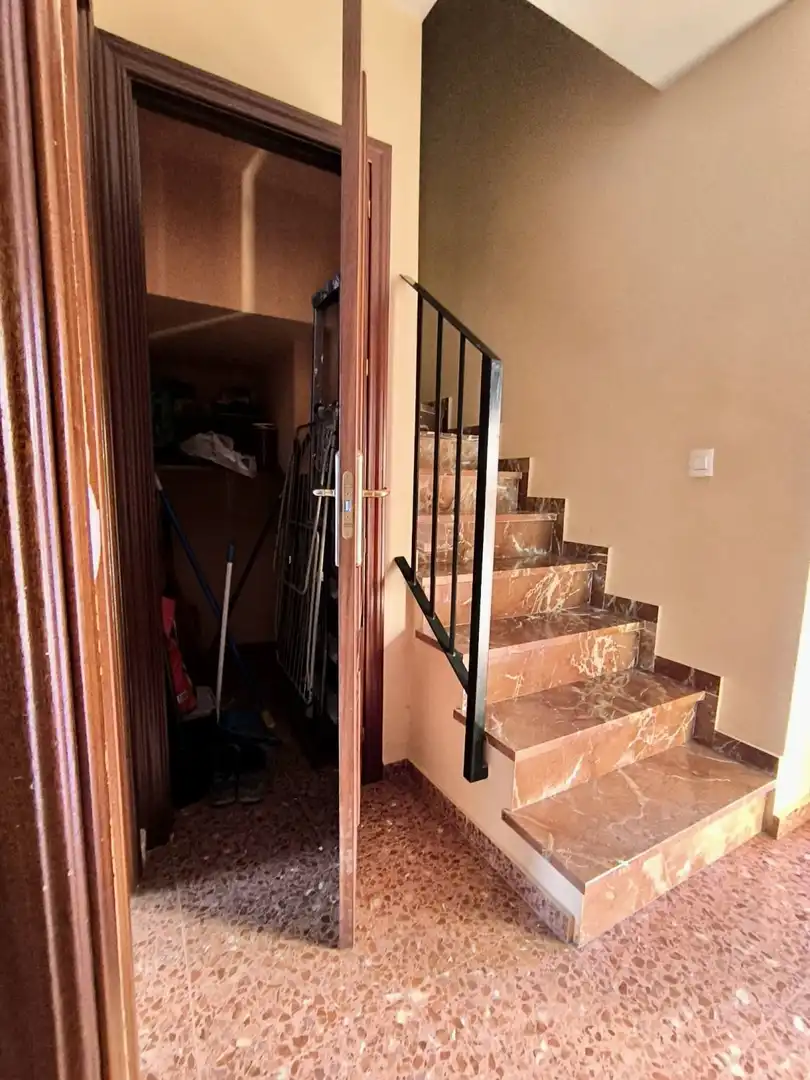 Detached homes for sale in Umbrete  with Air Conditioner