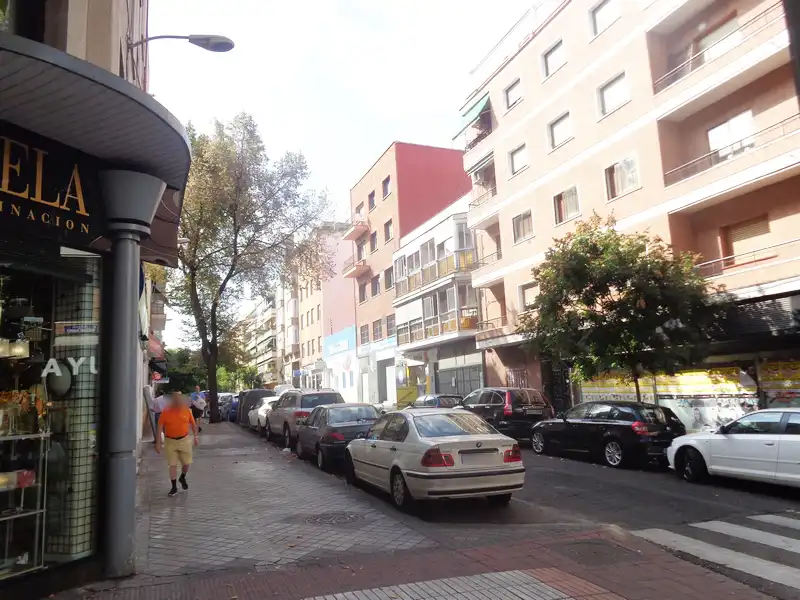 Exterior view of Flat for rent in Madrid  with Air Conditioner and Furnished