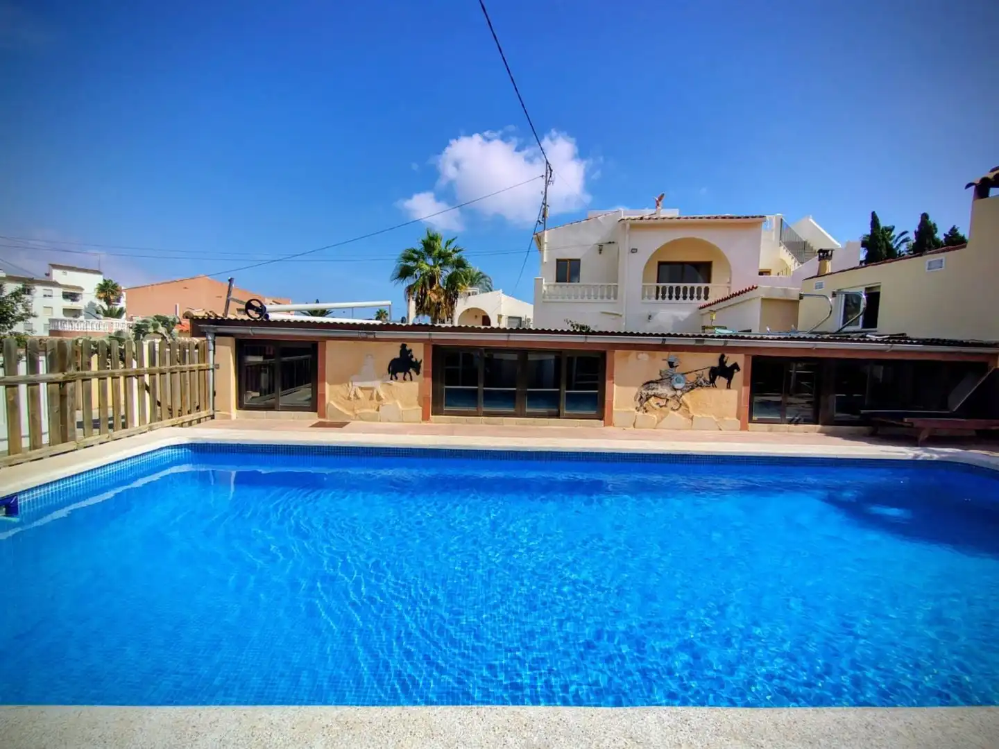 Piscina de Casa adosada en venda en L'Alfàs del Pi amb Aire condicionat i Traster