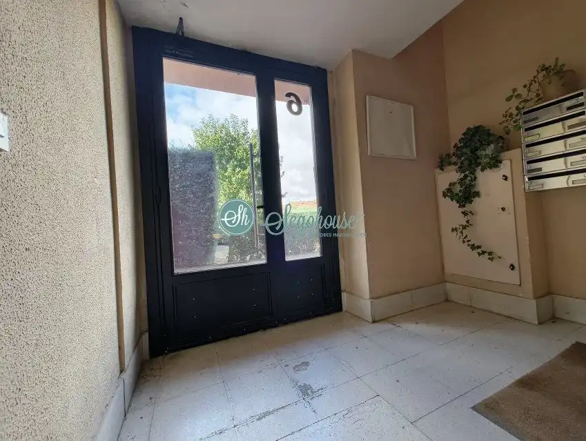 Piso en venta en Segovia con Calefacción, Terraza y Trastero
