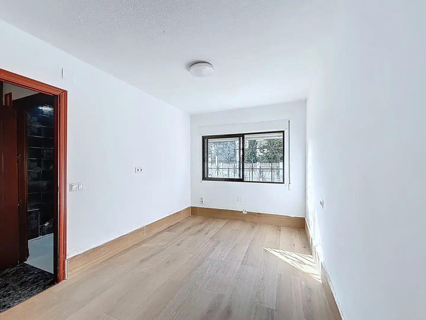 Bedroom of Houses for sale in Málaga  with Air Conditioner, Private garden and Terrace