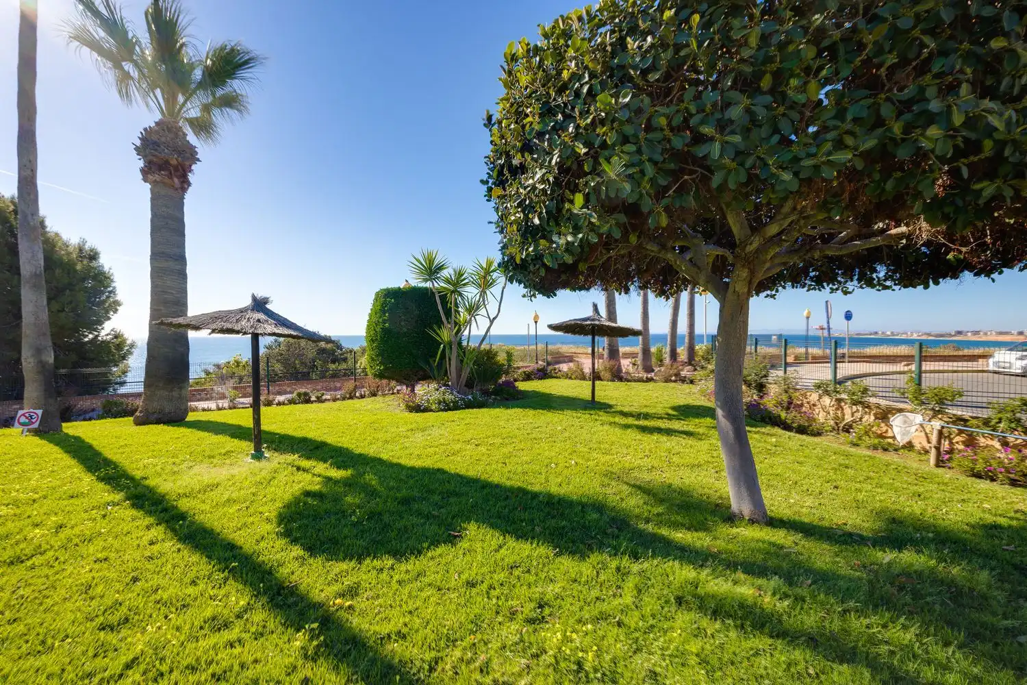 Jardín de Piso en venta en Orihuela con Aire acondicionado, Calefacción y Amueblado