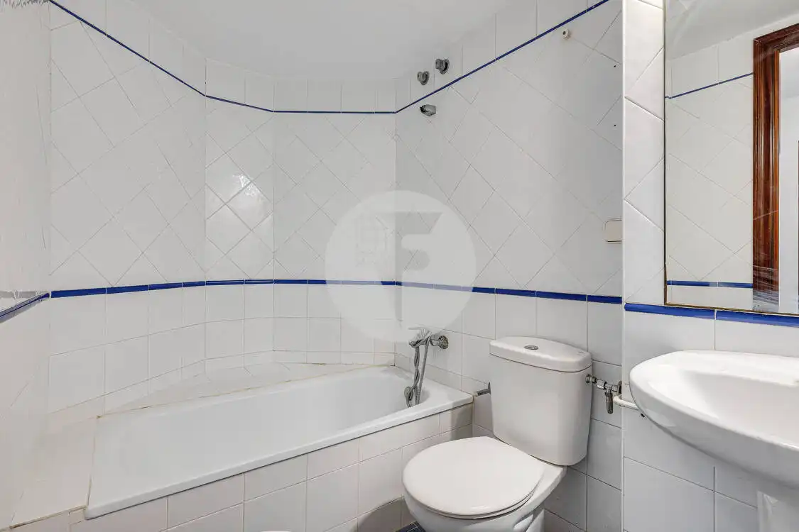 Flat for sale in El Raval