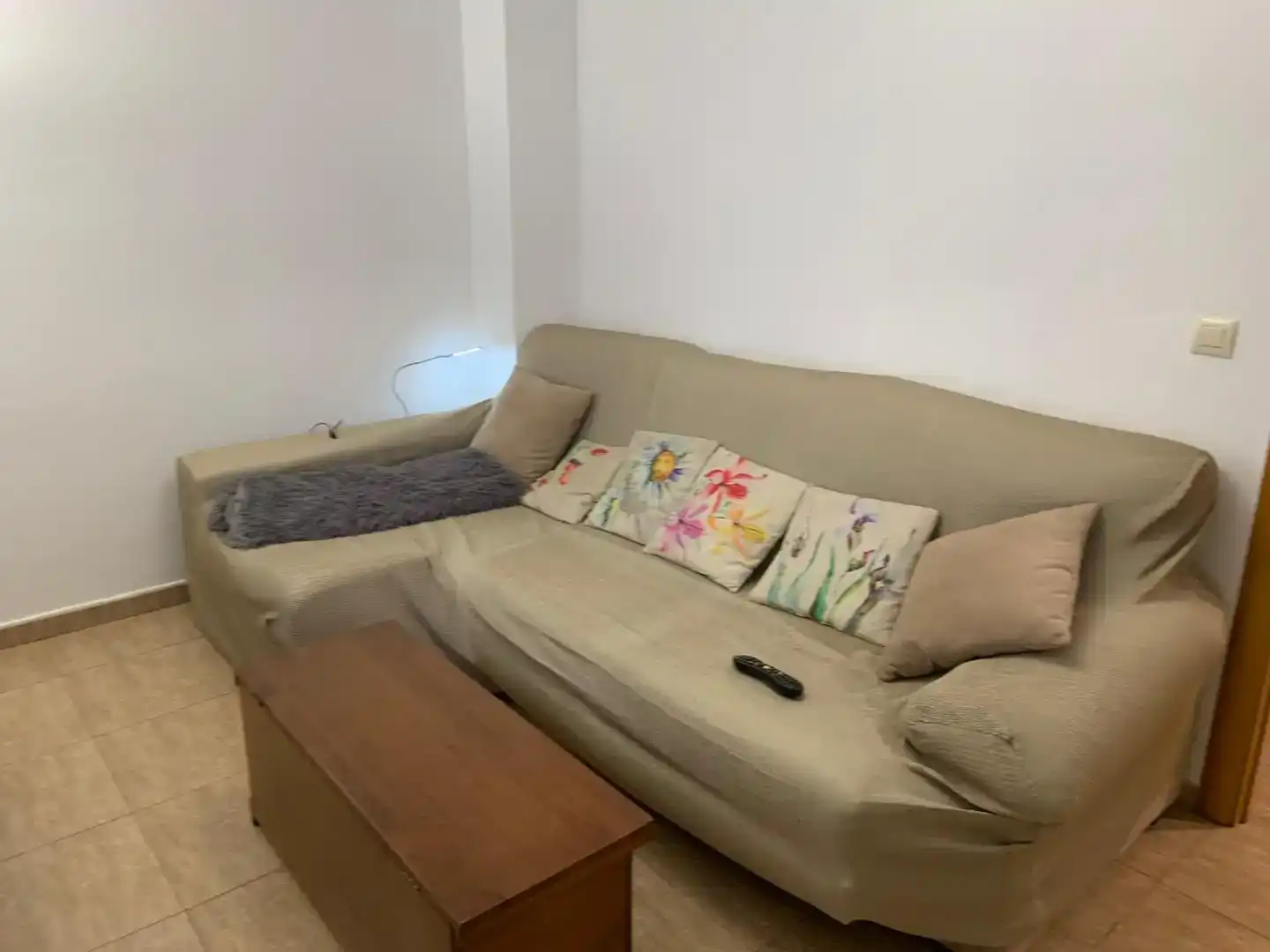Sala d'estar de Casa adosada en venda en  Albacete Capital amb Aire condicionat