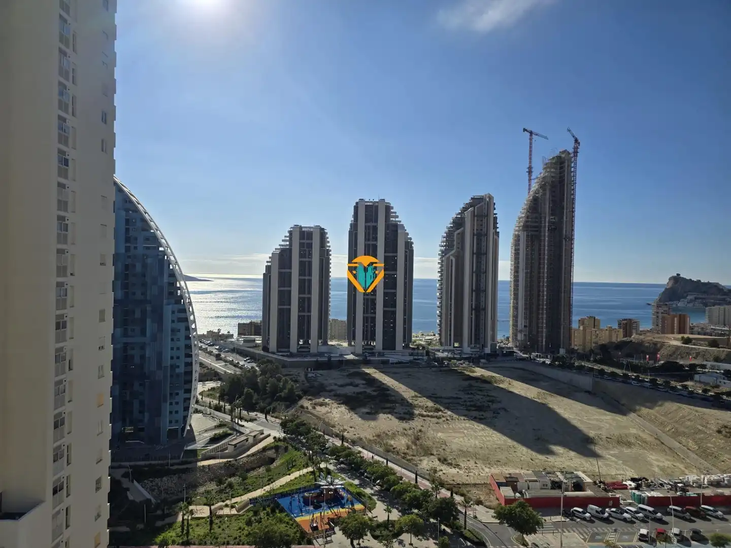 Vista exterior de Apartamento en venta en Benidorm con Aire acondicionado, Calefacción y Jardín privado