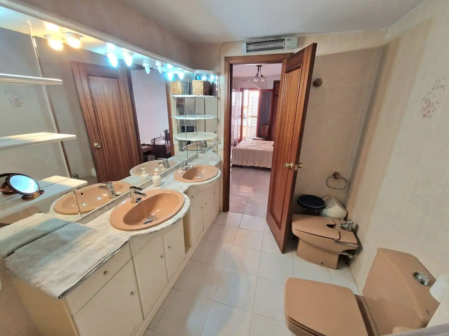 Baño de Apartamento en venta en Eivissa con Aire acondicionado, Calefacción y Terraza