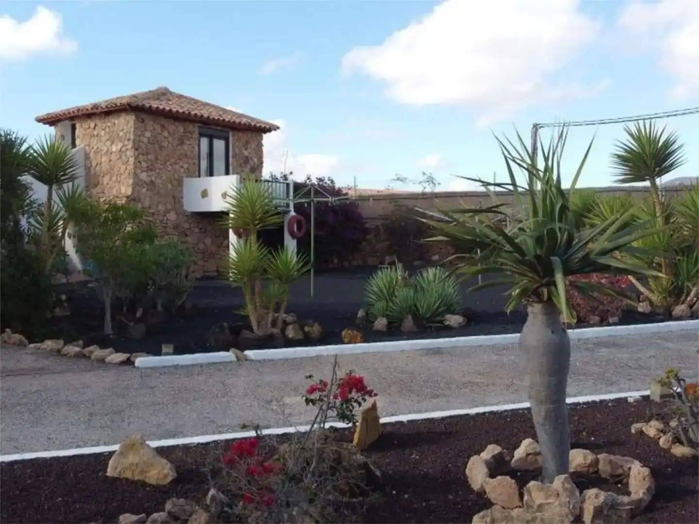 Vista exterior de Finca rústica en venda en Antigua amb Jardí privat, Traster i Piscina