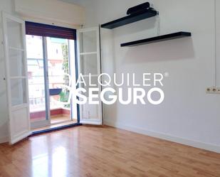 Bedroom of Flat to rent in  Madrid Capital