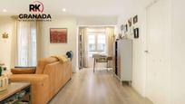 Flat for sale in  Granada Capital  with Terrace