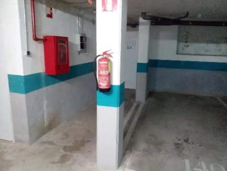 Garaje en venta en Darsena, Roda