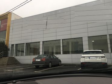 Industriegebäude zur Miete in Rúa do Cruceiro da Coruña 268