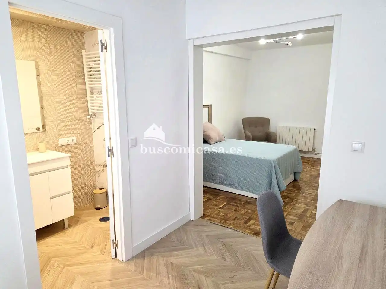 Dormitori de Pis per a compartir en Jaén amb Aire condicionat, Calefacció i Parquet