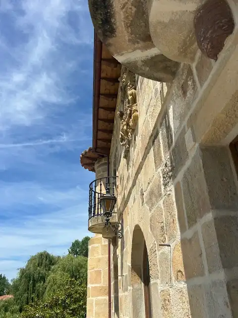 Vista exterior de Casa o chalet en venta en Ribamontán al Monte con Aire acondicionado, Calefacción y Jardín privado