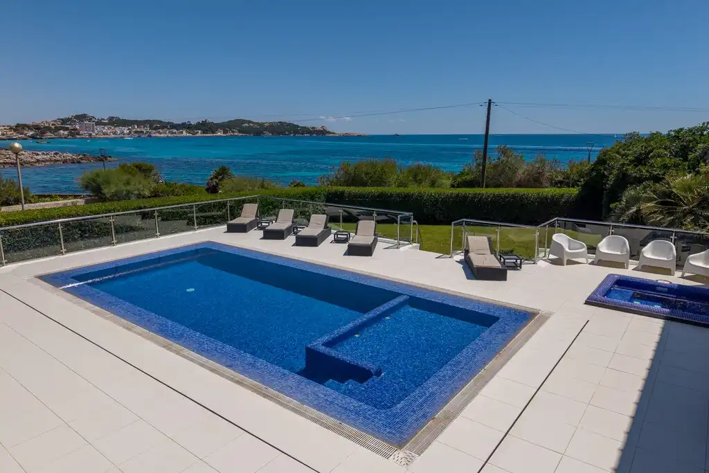 Xalet amb piscina en venda a Cala Ratjada, imagen 2