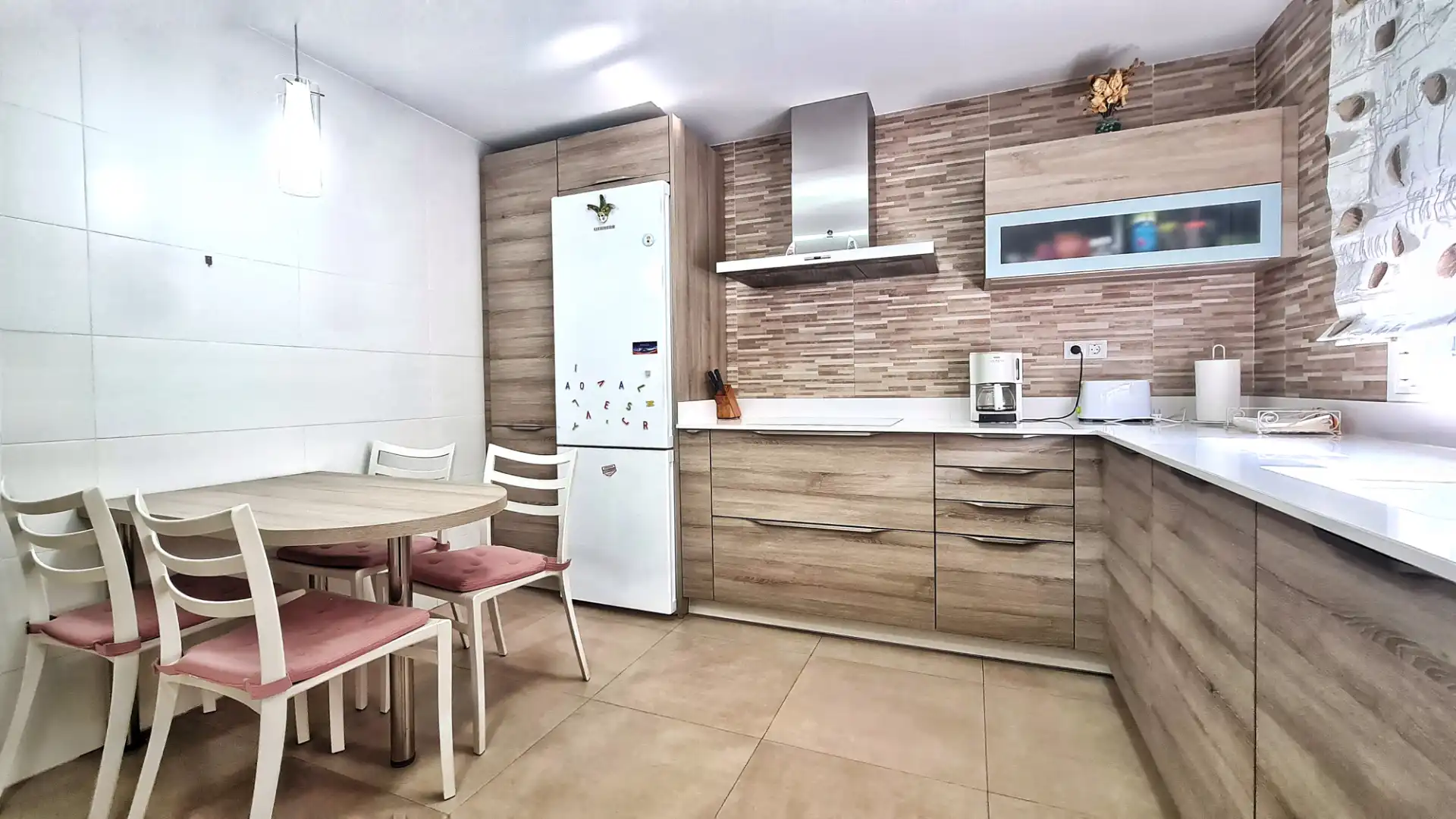 Detached homes for rent in Calle de la Navallera, Centro Comercial - Hospital