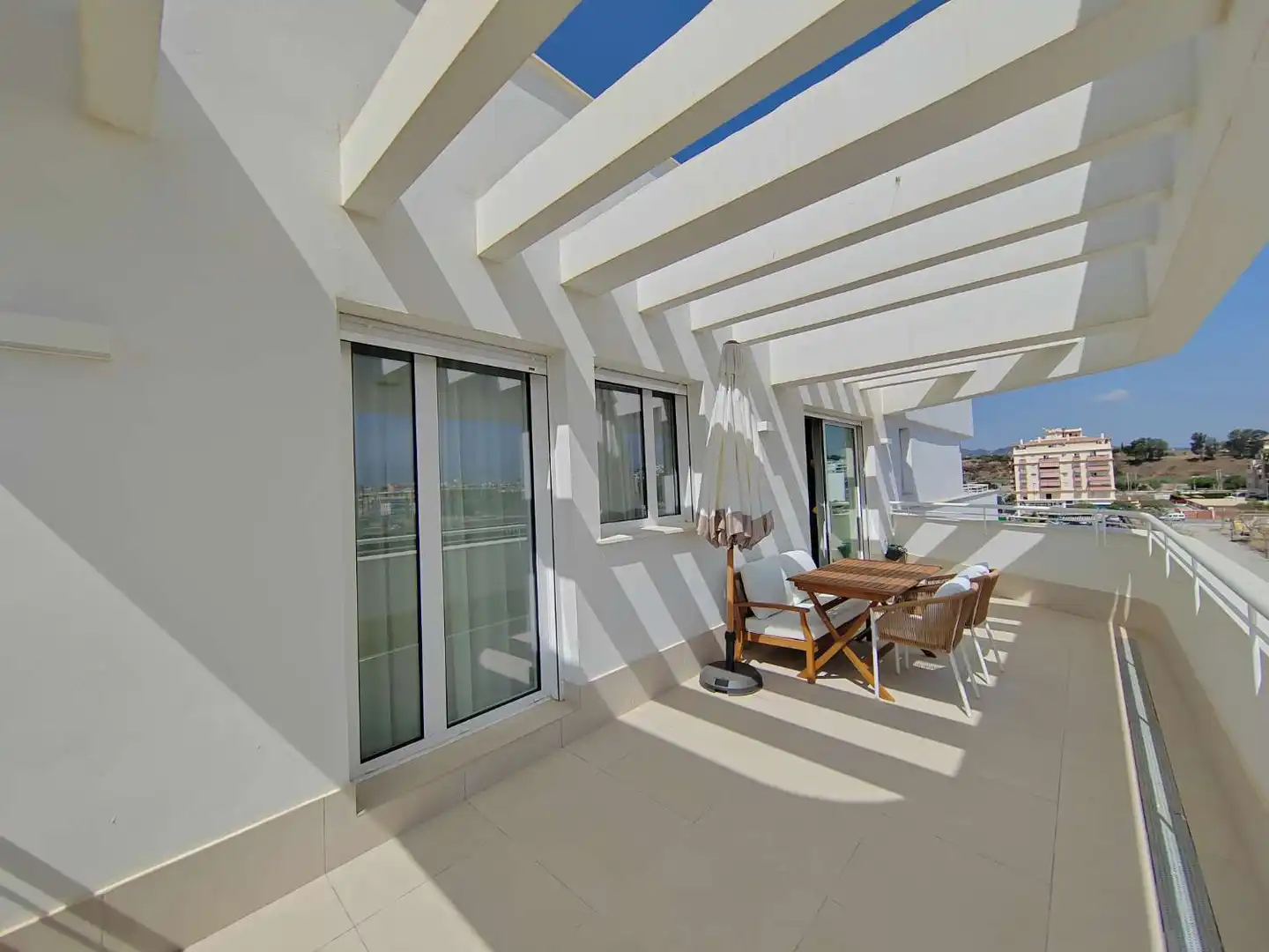 Apartments for rent in N/A, Poniente - Faro