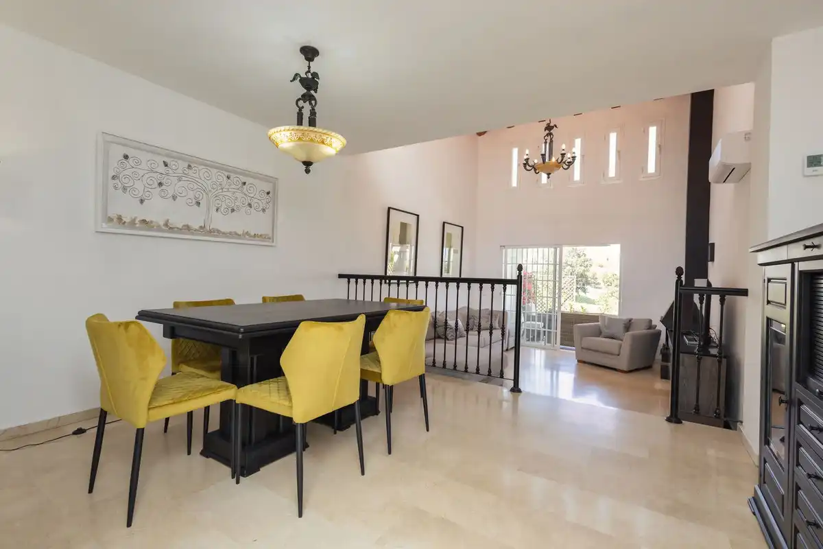 Terraced house with pool for sale in Riviera del Sol, imagen 8