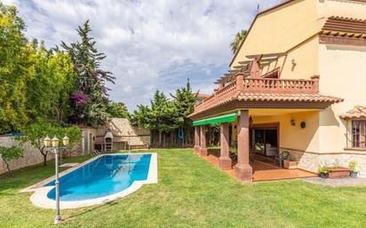 Jardí de Casa o xalet en venda en Marbella amb Jardí privat, Terrassa i Traster