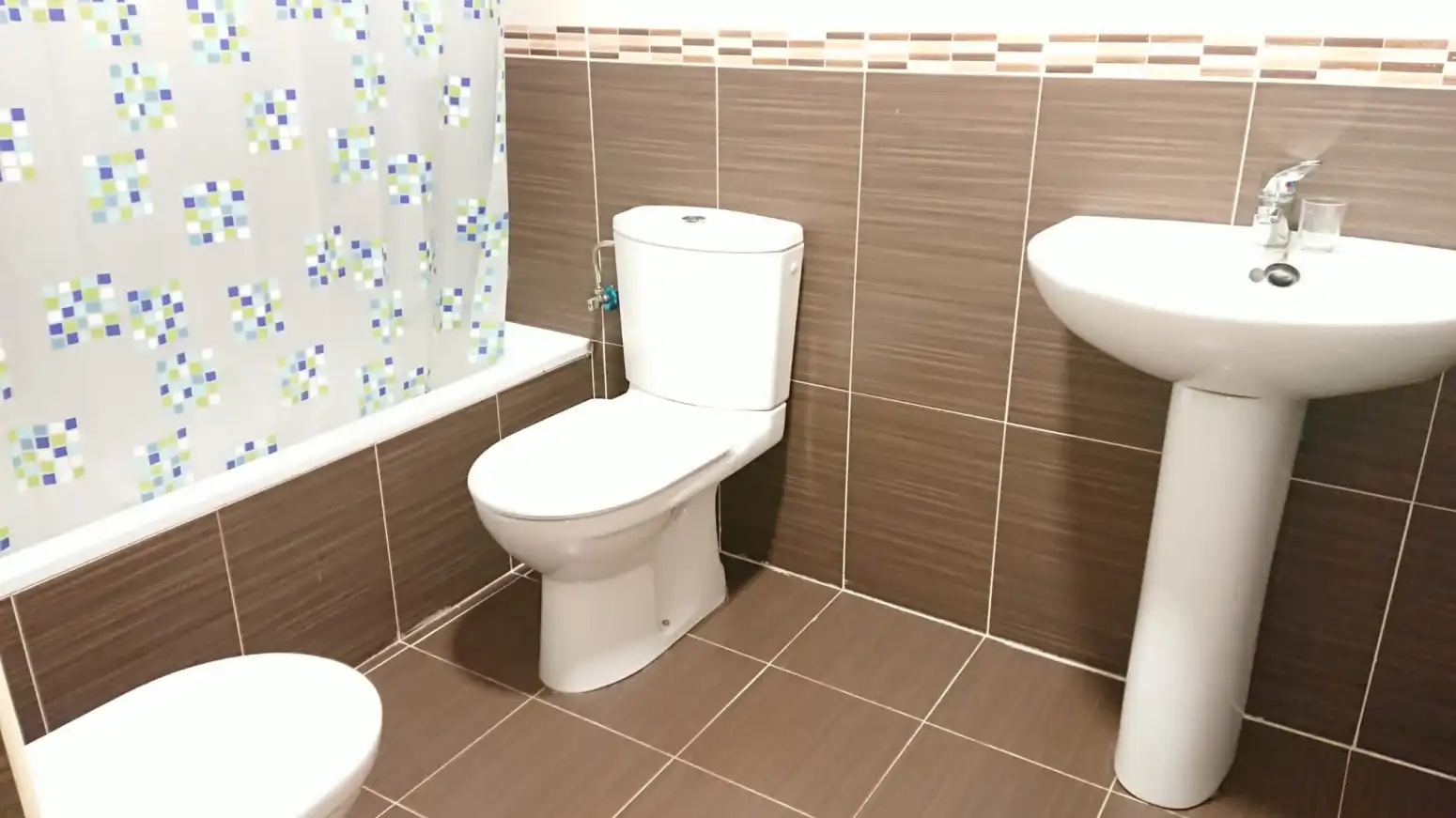 Bathroom of Flat for sale in Lardero  with Heating, Terrace and Swimming Pool