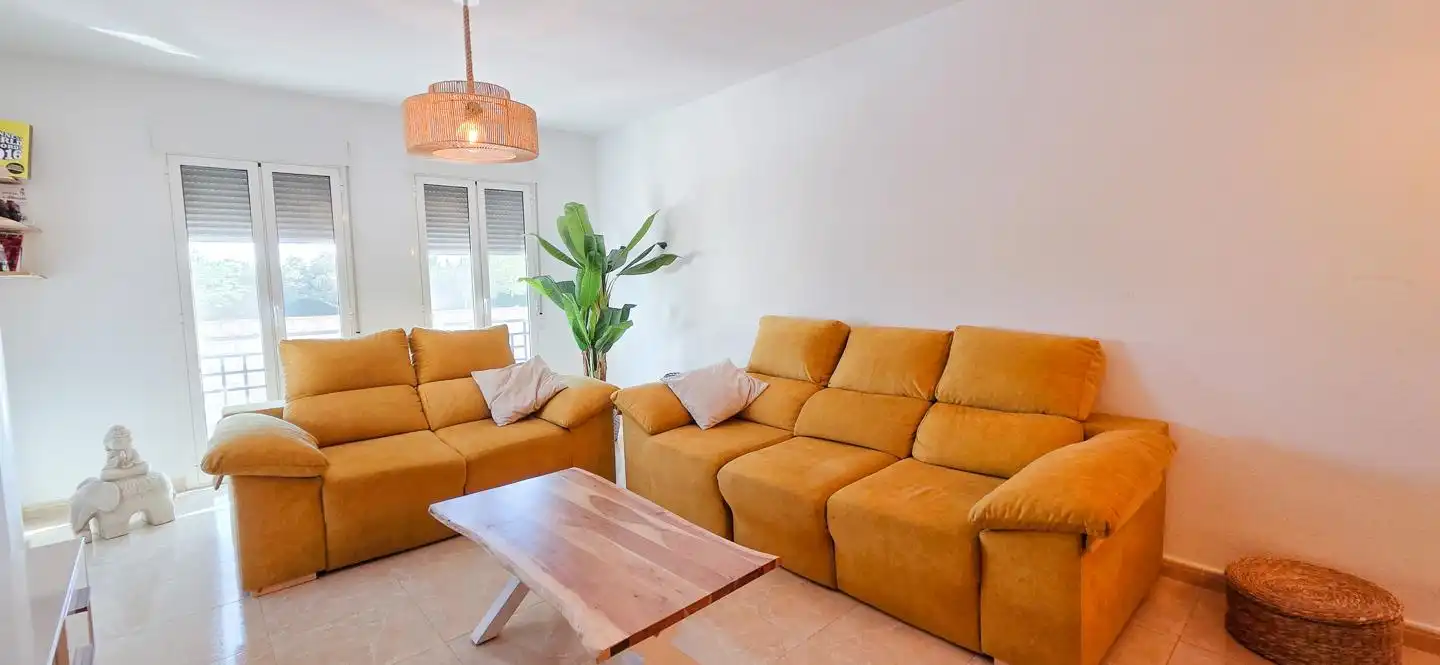 Sala d'estar de Casa o xalet en venda en Daya Nueva