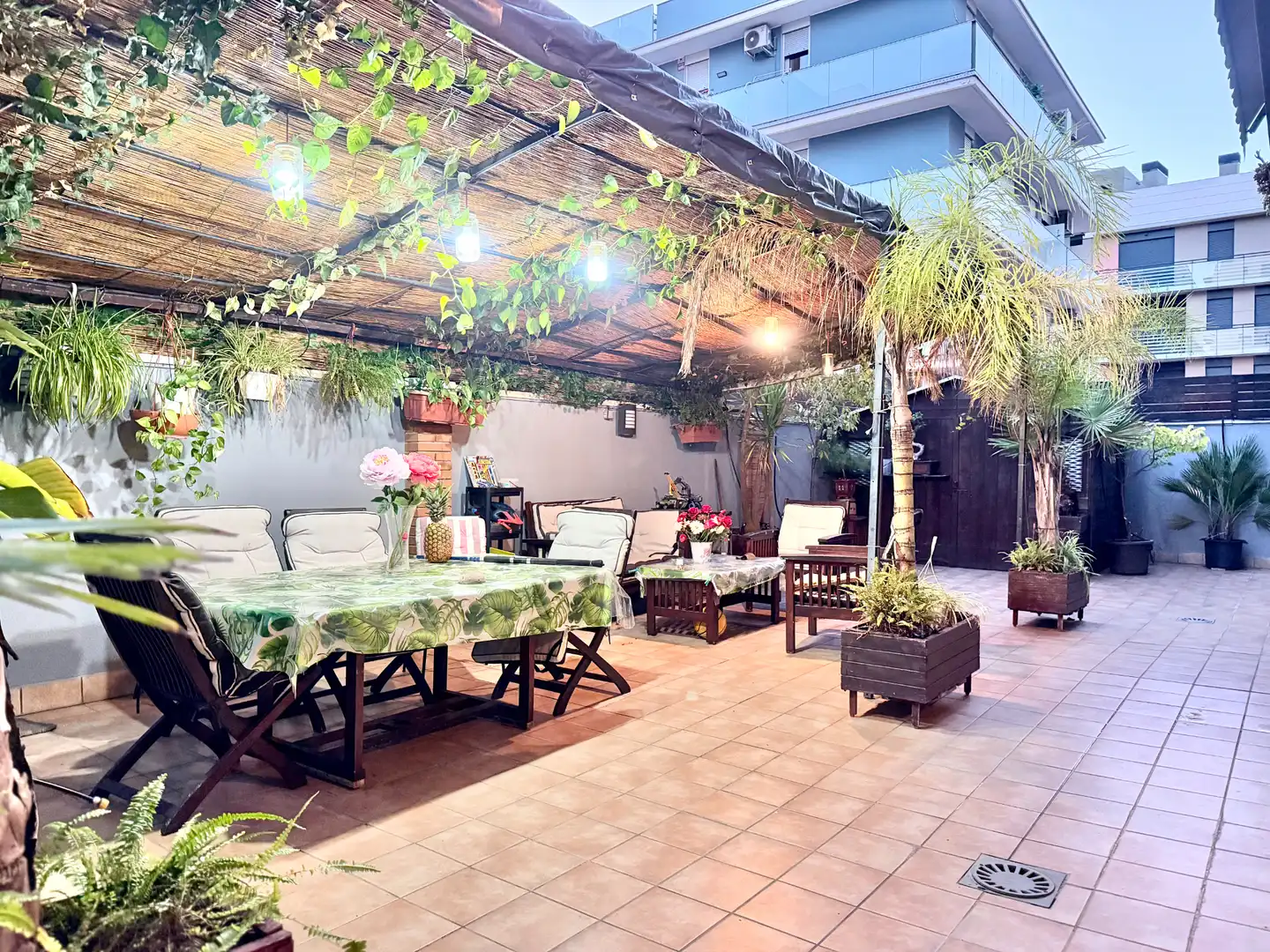 Terrace of Ground floor for sale in Badalona  with Air Conditioner, Heating and Private garden