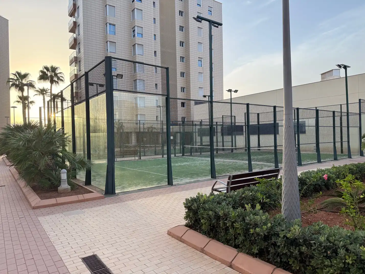 Terraza de Piso de alquiler en Almería con Aire acondicionado, Calefacción y Terraza