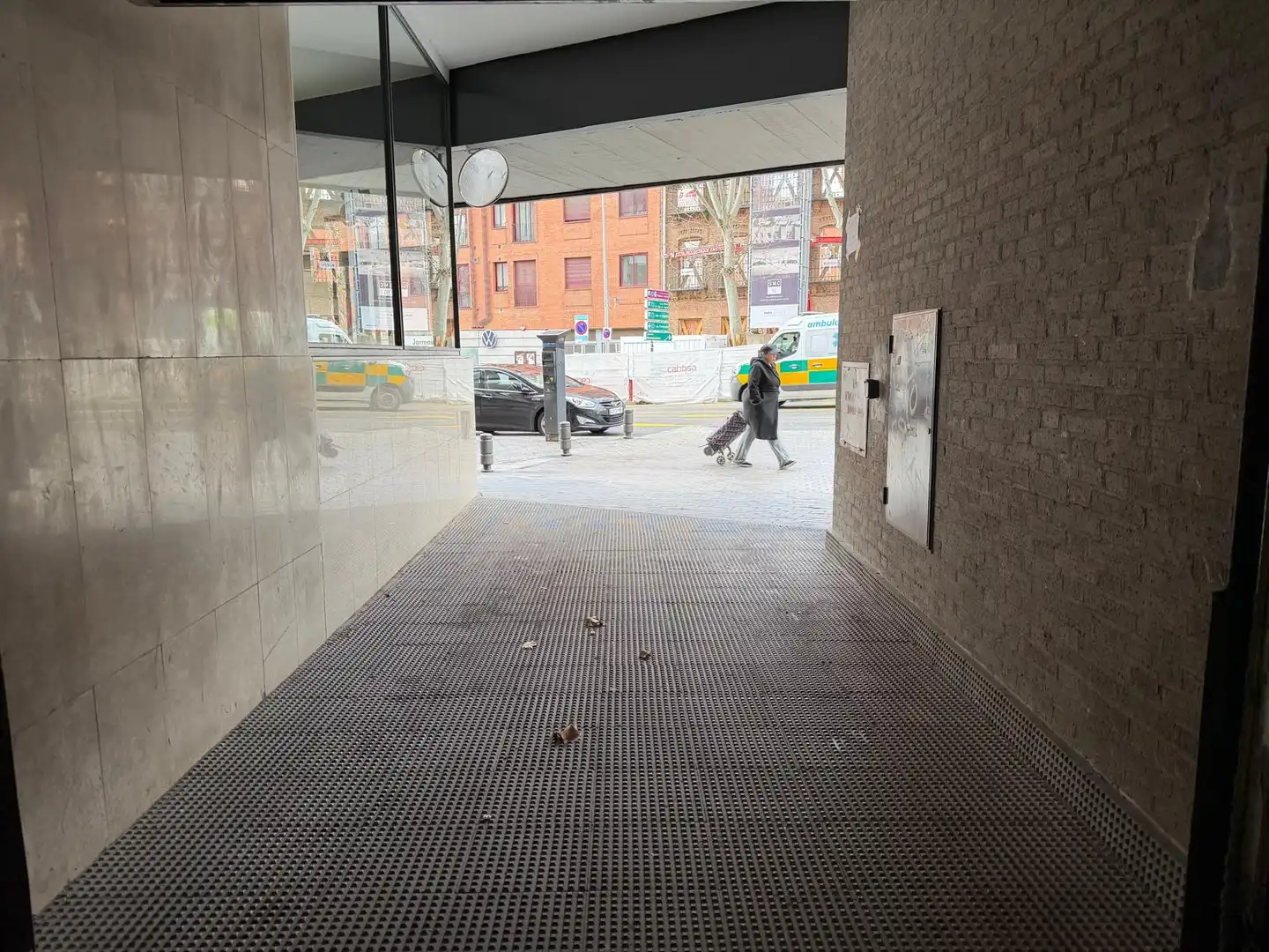 Garage for sale in Madrid