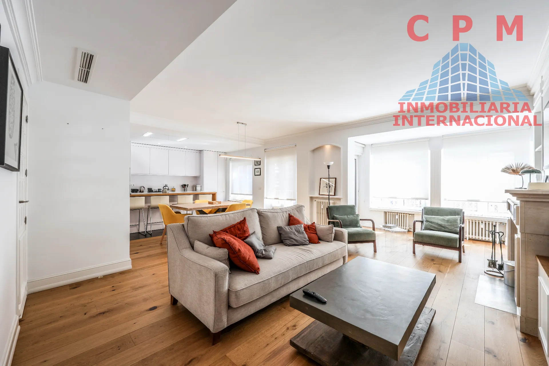 Sala de estar de Piso de alquiler en  Madrid Capital con Aire acondicionado, Calefacción y Parquet