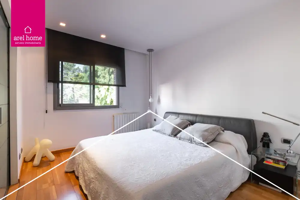 Habitación de Piso en venta en Sant Just Desvern con Calefacción, Parquet y Balcón