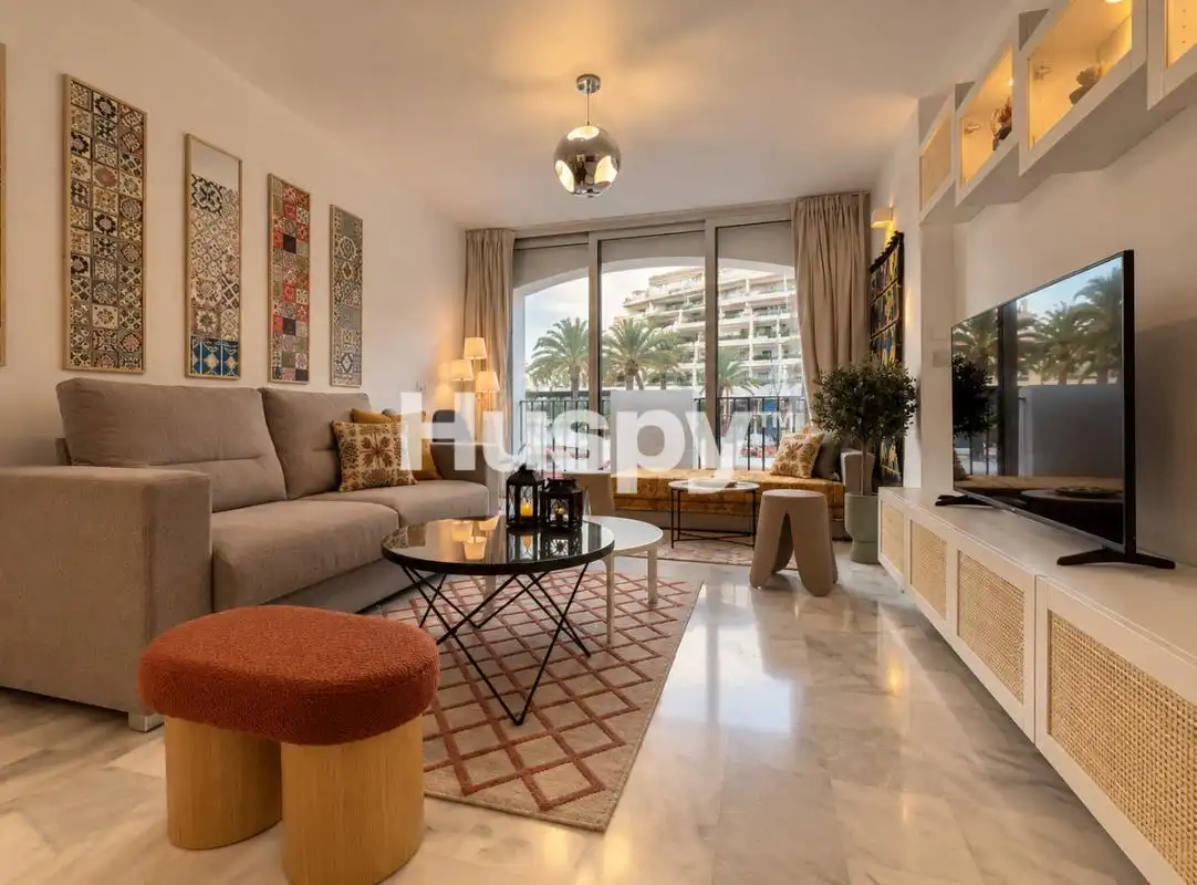 Flat for sale in Marbella, Málaga