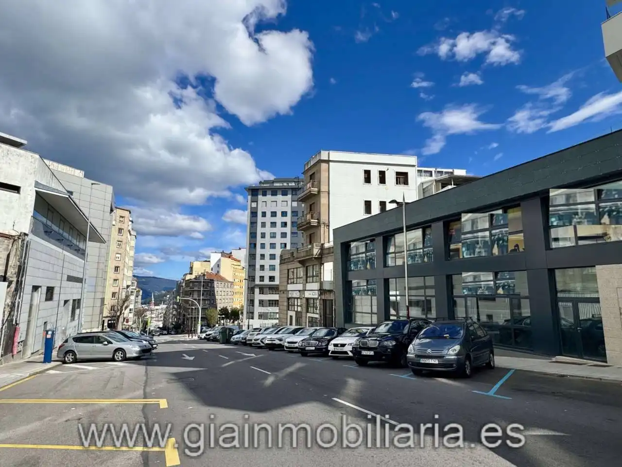 Aparcament amb ascensor en venda a Calle Alcalde Vázquez Varela 51, imagen 8
