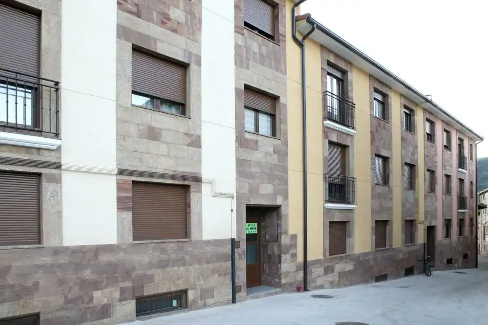 Vista exterior de Local en venda en Valgañón