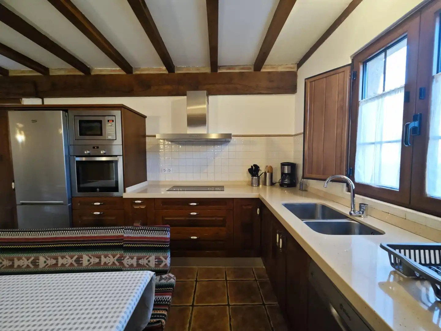 Cuina de Casa o xalet en venda en Cieza (Cantabria) amb Calefacció