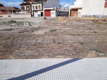 Terreno residenziale in vendita a Cox